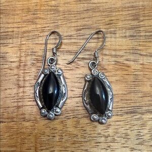 Vintage Navajo Onyx Sterling Silver Earrings